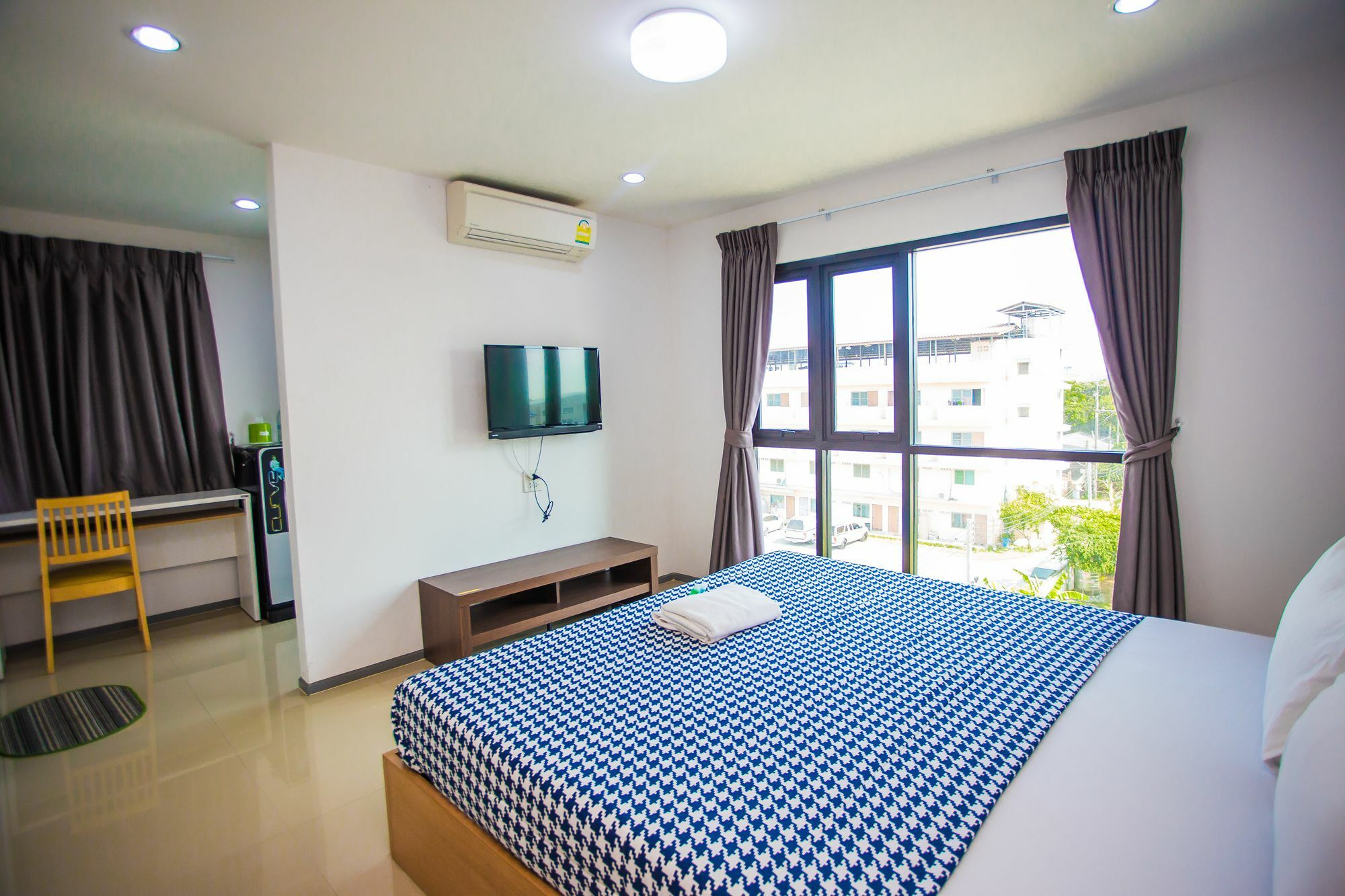 Promsook Apartment Chonburi Exterior foto