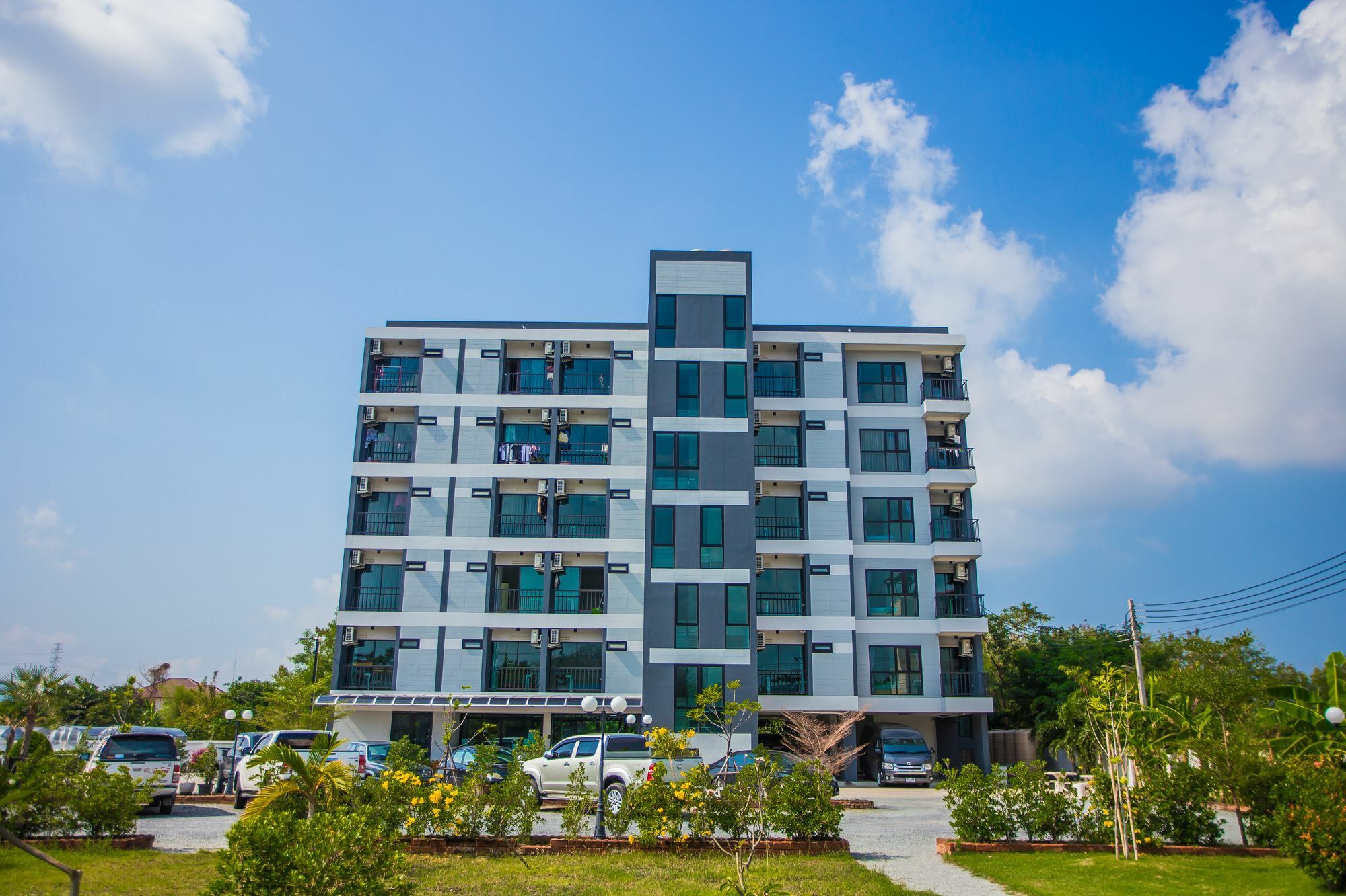 Promsook Apartment Chonburi Exterior foto